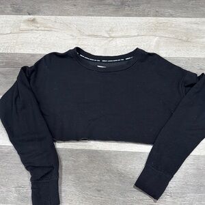 Aerie Black Cropped Sweatshirt with Long Sleeves